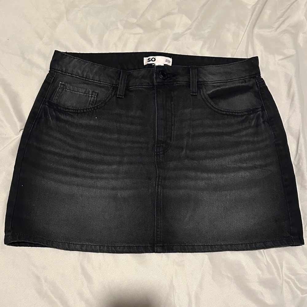 SO Women's Classic Black Mini Skirt